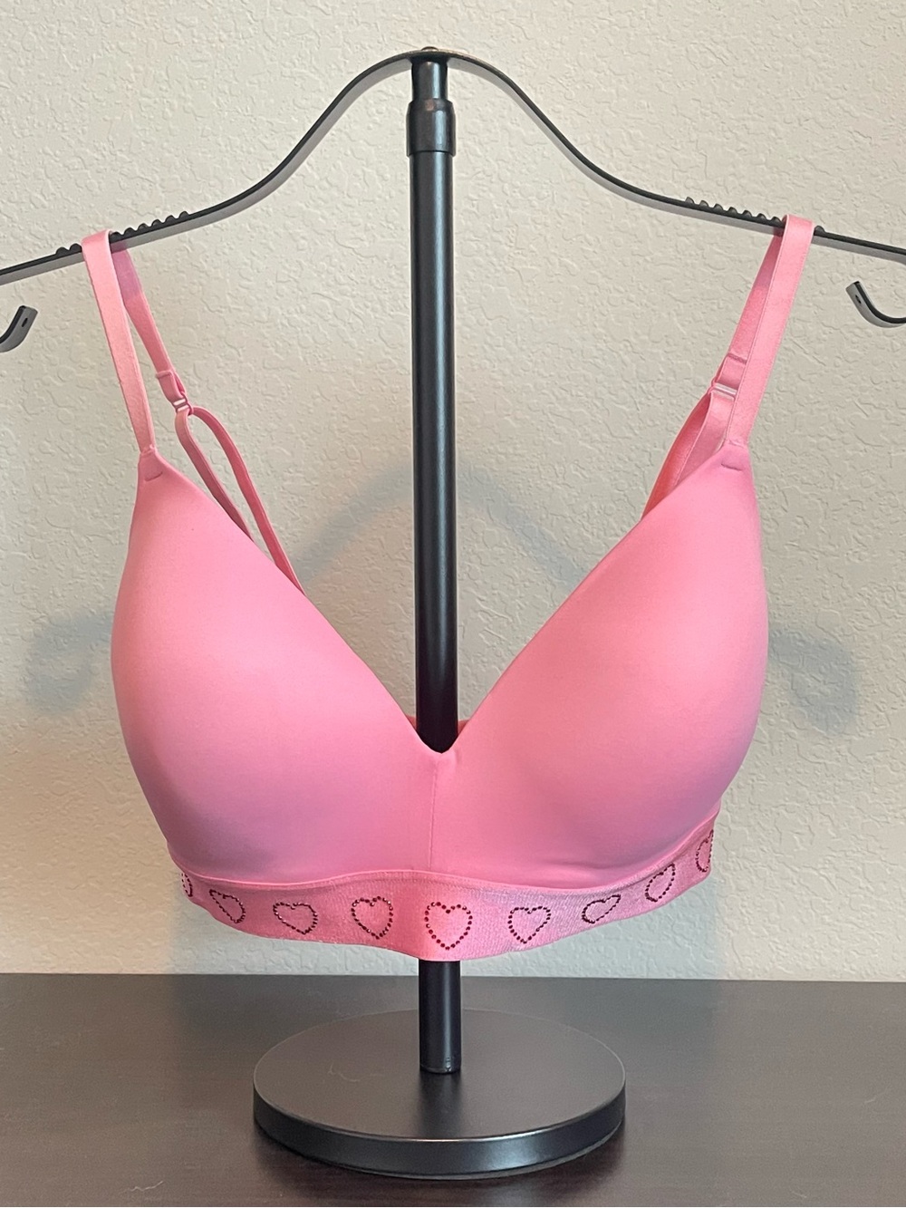 PINK Victoria's Secret Wear Everywhere Wireless Lightly Lined Bra Dreamy Pink